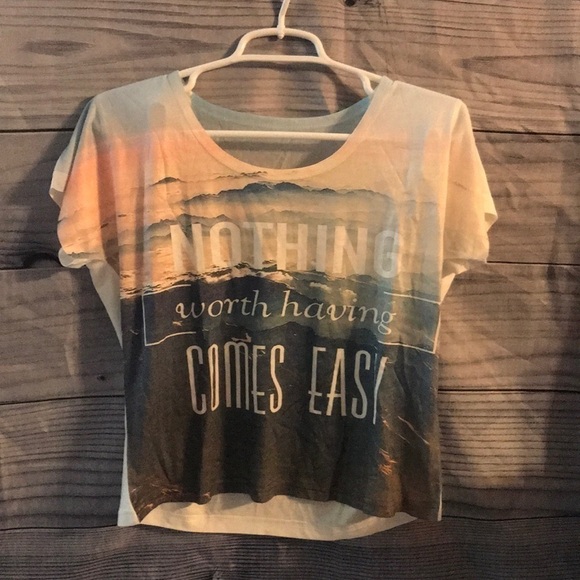 ✅2X Host Pick✅ Nothing Worth Having Crop Top, Small - Picture 4 of 7